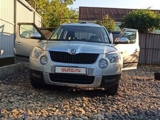 2013 Skoda Yeti I, серебристый, 1000000 рублей, вид 3