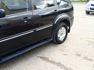 2006 SsangYong Rexton I, чёрный, 850000 рублей, вид 3