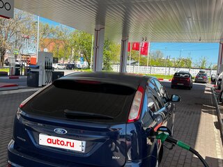 2010 Ford Focus II Рестайлинг, синий, 405000 рублей, вид 5