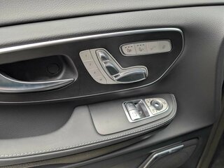 2026 Mercedes-Benz V-Класс Extra Long 300 d экстра длинный III (W447) Рестайлинг 2, чёрный, 14000000 рублей, вид 5