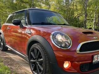 2013 Mini Hatch Cooper S II (R56) Рестайлинг, оранжевый, 1950000 рублей, вид 4