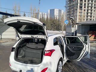 2013 Hyundai i30 II, белый, 955000 рублей, вид 5