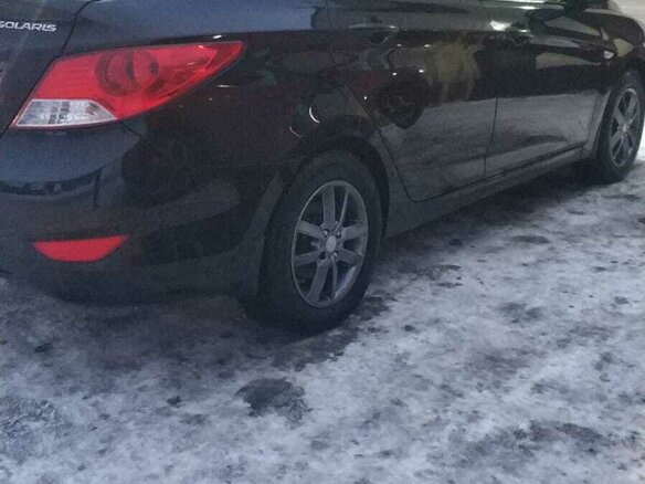 2013 Hyundai Solaris I, чёрный, 790000 рублей - вид 2