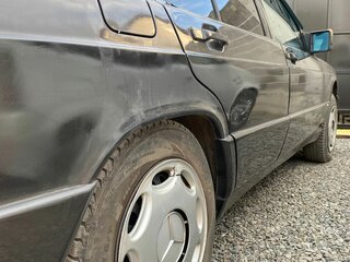 1993 Mercedes-Benz 190 (W201), чёрный, 400400 рублей, вид 5