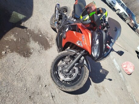 2014 Kawasaki Ninja 400, красный, 410000 рублей, вид 2