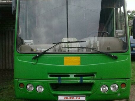 2007 ХАЗ 3250, зелёный, 500000 рублей, вид 3