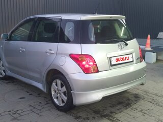 2002 Toyota Ist I, серебристый, 520000 рублей, вид 1