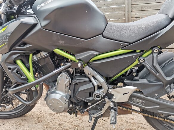 2019 Kawasaki Z 650, чёрный, 680000 рублей - вид 6