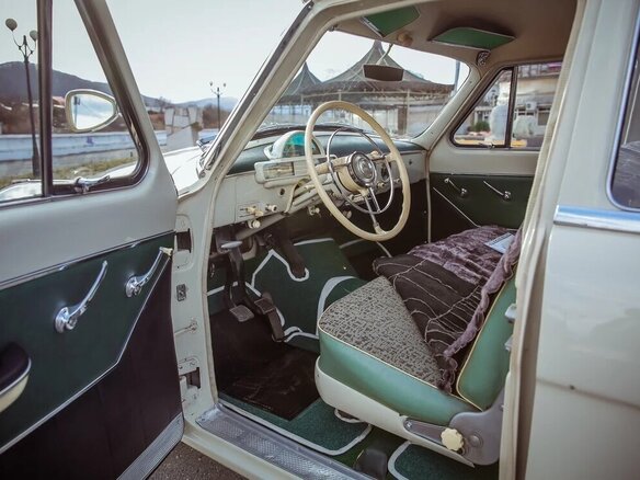 1966 ГАЗ 21 «Волга» 21Р, бежевый, 2250000 рублей - вид 4