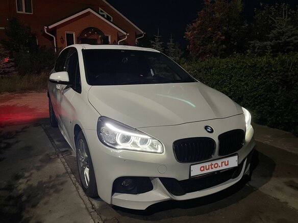 2015 BMW 2 серии Active Tourer 218i F45, белый, 1450000 рублей - вид 1