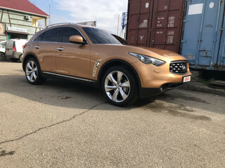 2010 Infiniti FX37 II (S51), золотистый, 2450000 рублей, вид 4