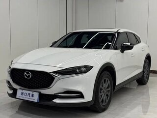 2022 Mazda CX-4 I Рестайлинг, белый, 2200000 рублей, вид 1