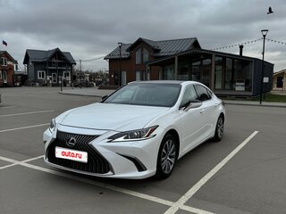 2019 Lexus ES 250 VII, белый, 3400000 рублей, вид 2