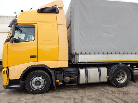 2007 Volvo FH, жёлтый, 2500000 рублей, вид 5