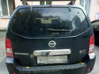 2008 Nissan Pathfinder III, чёрный, 1000000 рублей, вид 3