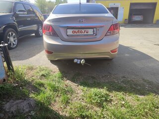 2012 Hyundai Solaris I, бежевый, 1000000 рублей, вид 3