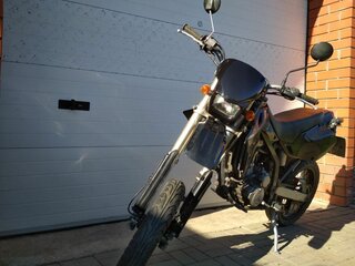 Kawasaki D-tracker 250