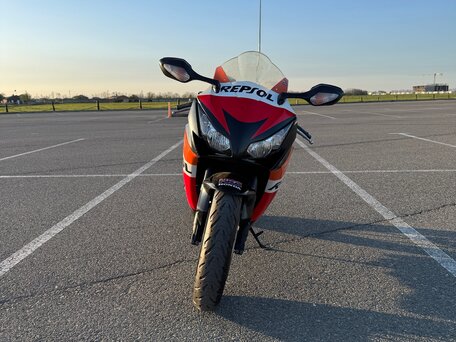 2016 Honda CBR 1000 RR/RA Fireblade, оранжевый, 680000 рублей, вид 2