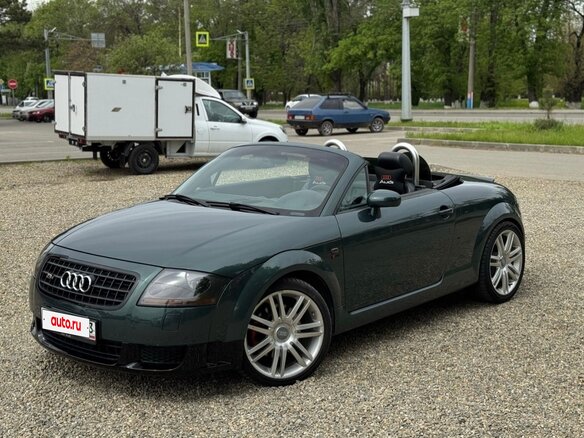 2000 Audi TT I (8N), зелёный, 1570000 рублей