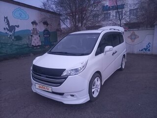 2006 Honda Stepwgn III, белый, 1200000 рублей, вид 2