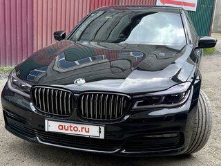 2017 BMW 7 серии Long 730Ld xDrive VI (G11/G12), чёрный, 4159000 рублей, вид 4