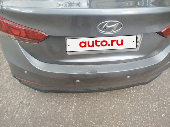 2018 Hyundai Solaris II, серый, 825000 рублей - вид 5