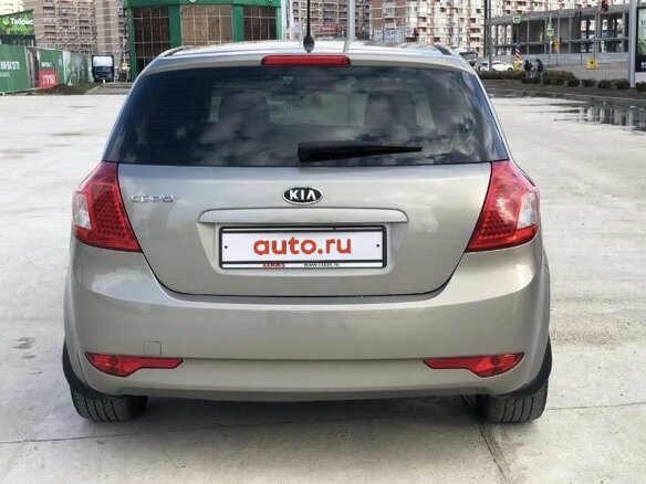 2011 Kia Ceed I Рестайлинг, золотистый, 1050000 рублей - вид 5