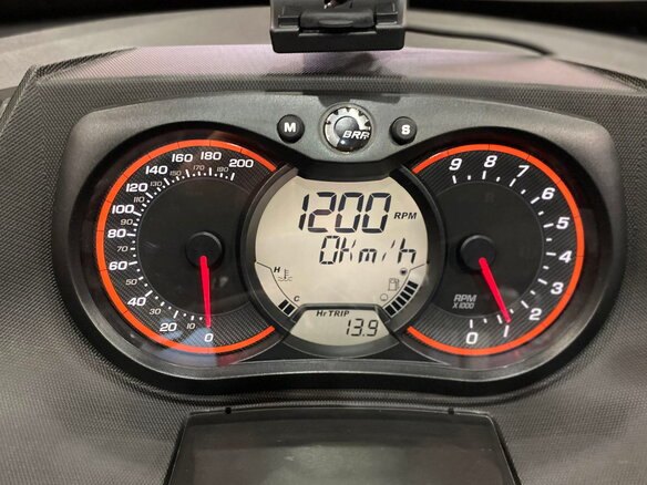 2013 BRP Ski-Doo MXZ Renegade X 1200, чёрный - вид 5