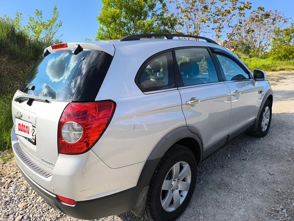 2012 Chevrolet Captiva I Рестайлинг, серебристый, 1350000 рублей - вид 3