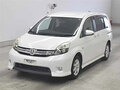 2014 Toyota ISis I Рестайлинг, белый, 1100000 рублей