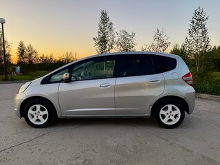 2008 Honda Fit II, серый, 499000 рублей, вид 5