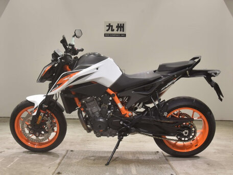 2022 KTM 890 Duke R, белый, 870000 рублей, вид 2