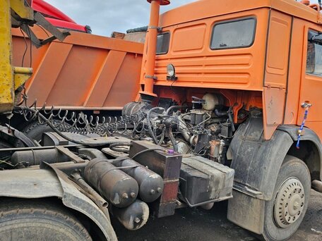 2004 КамАЗ 54115, жёлтый, 1000000 рублей, вид 3
