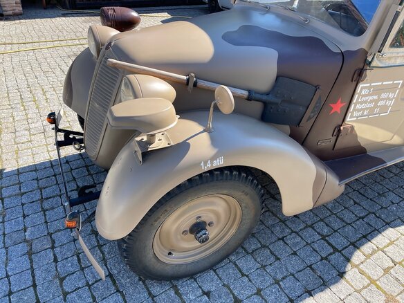 1942 Tatra 57, бежевый, 3700000 рублей - вид 2