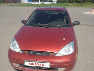 2000 Ford Focus I (North America), красный, 255000 рублей, вид 1