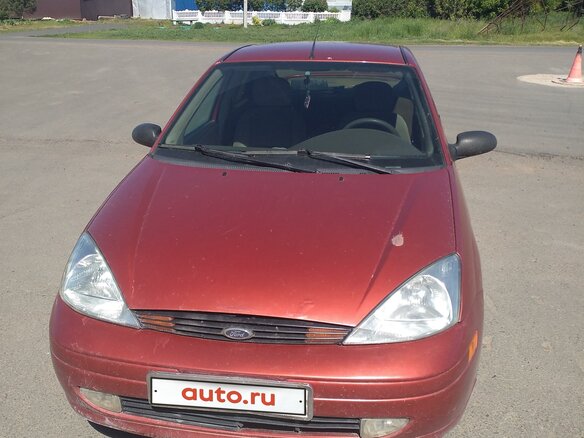 2000 Ford Focus I (North America), красный, 255000 рублей