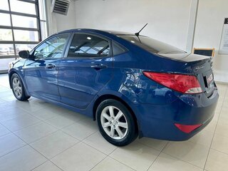 2016 Hyundai Solaris I Рестайлинг, синий, 899900 рублей, вид 3