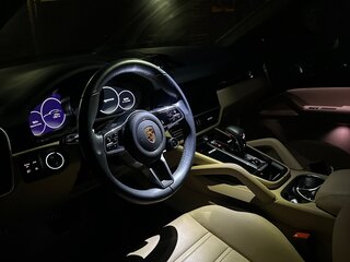 2022 Porsche Cayenne Coupé III, чёрный, 12990000 рублей, вид 4