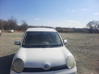 2004 Toyota Sienta I, белый, 435000 рублей, вид 2