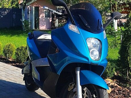 2008 Gilera GP800, голубой, 464356 рублей, вид 1