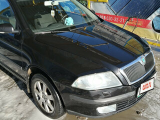 2006 Skoda Octavia II (A5), чёрный, 550000 рублей, вид 1
