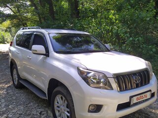 2010 Toyota Land Cruiser Prado 150 Series, белый, 3100000 рублей, вид 1