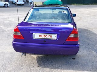 1994 Mercedes-Benz C-Класс 220 I (W202), фиолетовый, 500000 рублей, вид 3