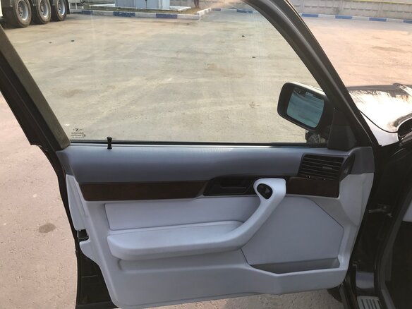 1993 BMW 5 серии 530i III (E34), чёрный - вид 13
