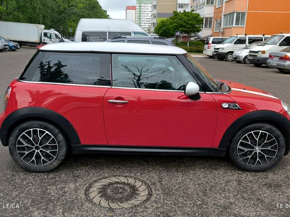 2009 Mini Hatch One II (R56), красный, 900000 рублей - вид 3