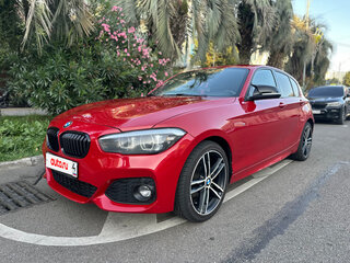 2018 BMW 1 серии 118i II (F20/F21) Рестайлинг 2, красный, 1950000 рублей, вид 2