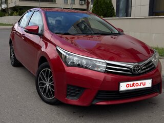 2013 Toyota Corolla XI (E160, E170, E180), красный, 1350000 рублей, вид 1