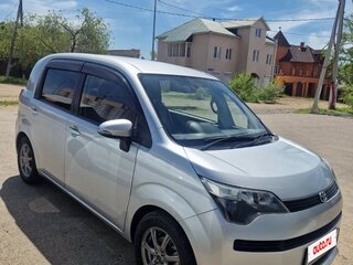 2014 Toyota Spade, серый, 850000 рублей, вид 1
