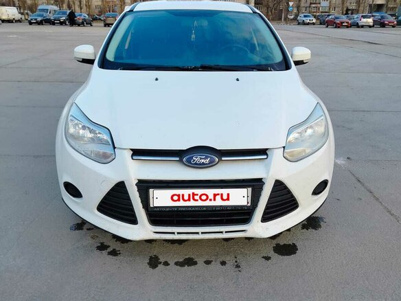2013 Ford Focus III, белый, 849000 рублей