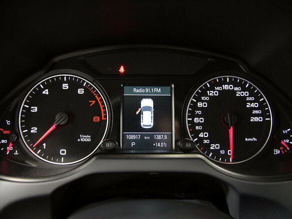 2012 Audi Q5 I (8R), белый - вид 11